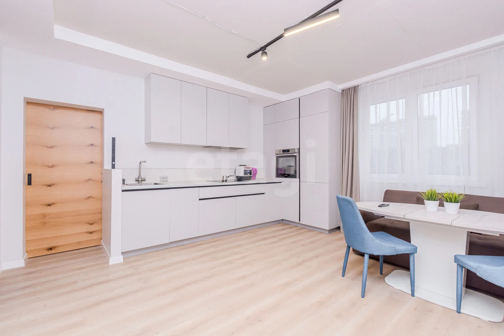 2-к квартира, 59.2м² (Домбайская улица, 10/2) - миниатюра 20