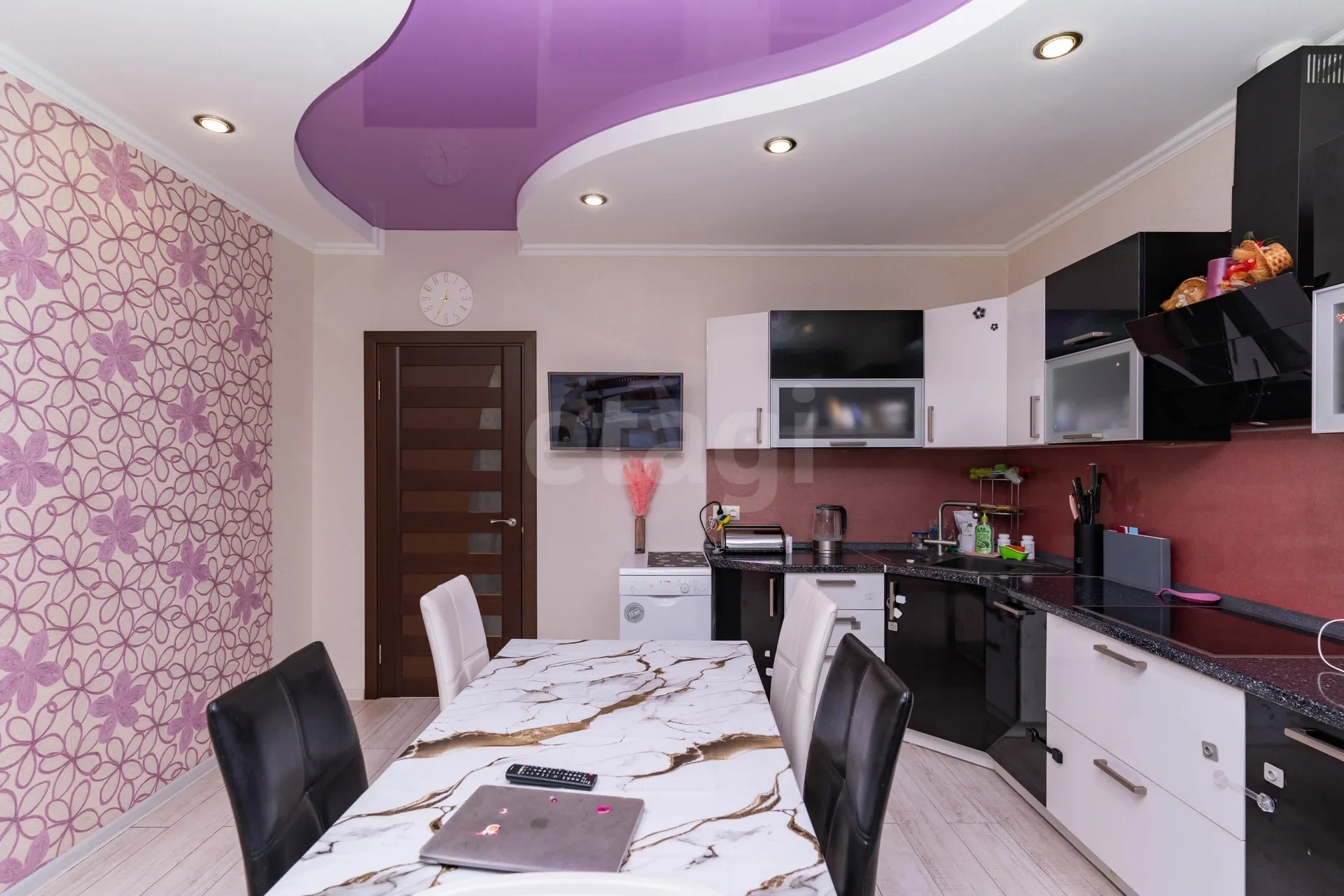 2-к квартира, 83м² (Кожевенная улица, 24) - миниатюра 13