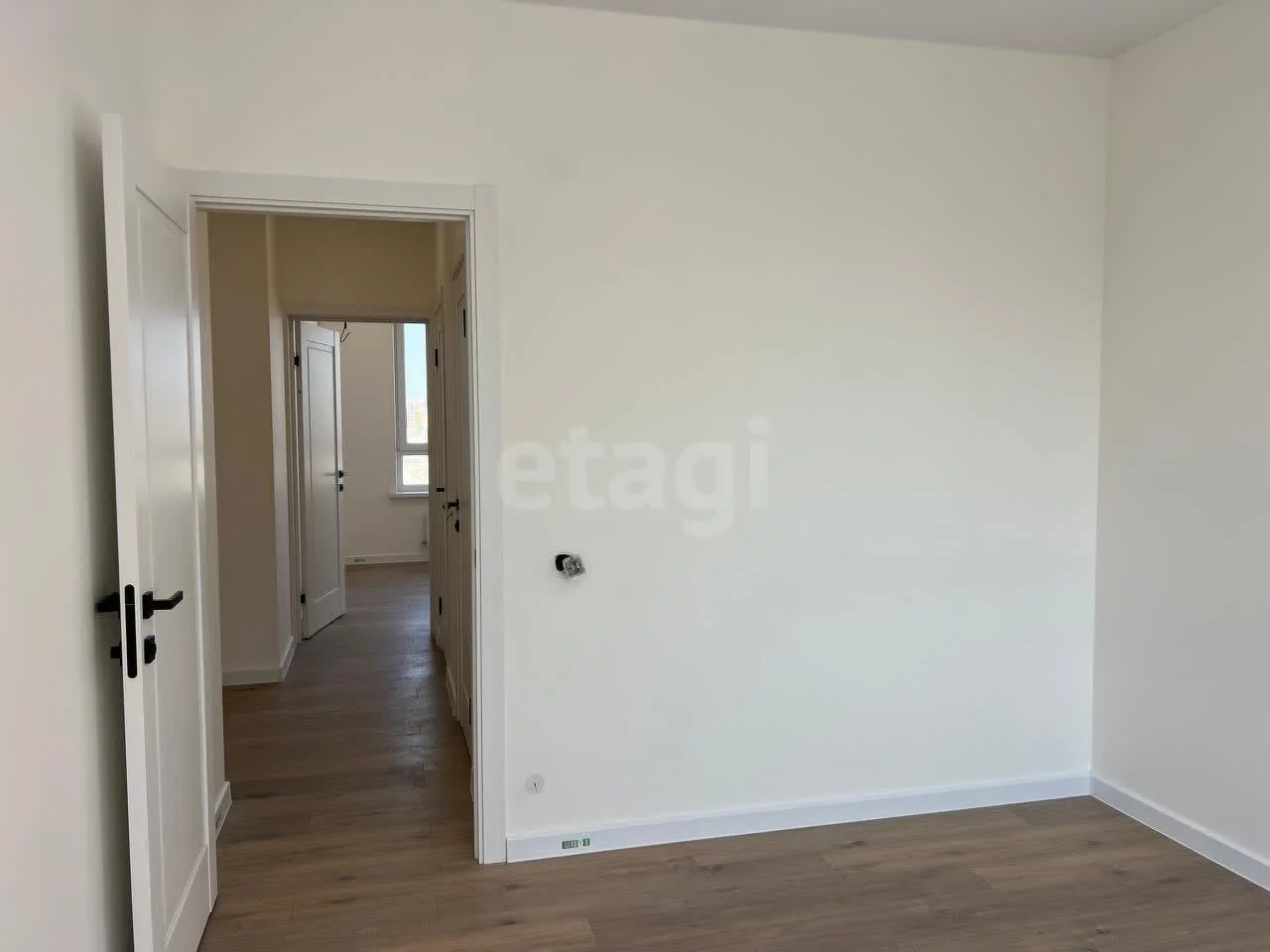 2-к квартира, 56.1м² (улица имени Генерала Корнилова, 14к1) - миниатюра 7
