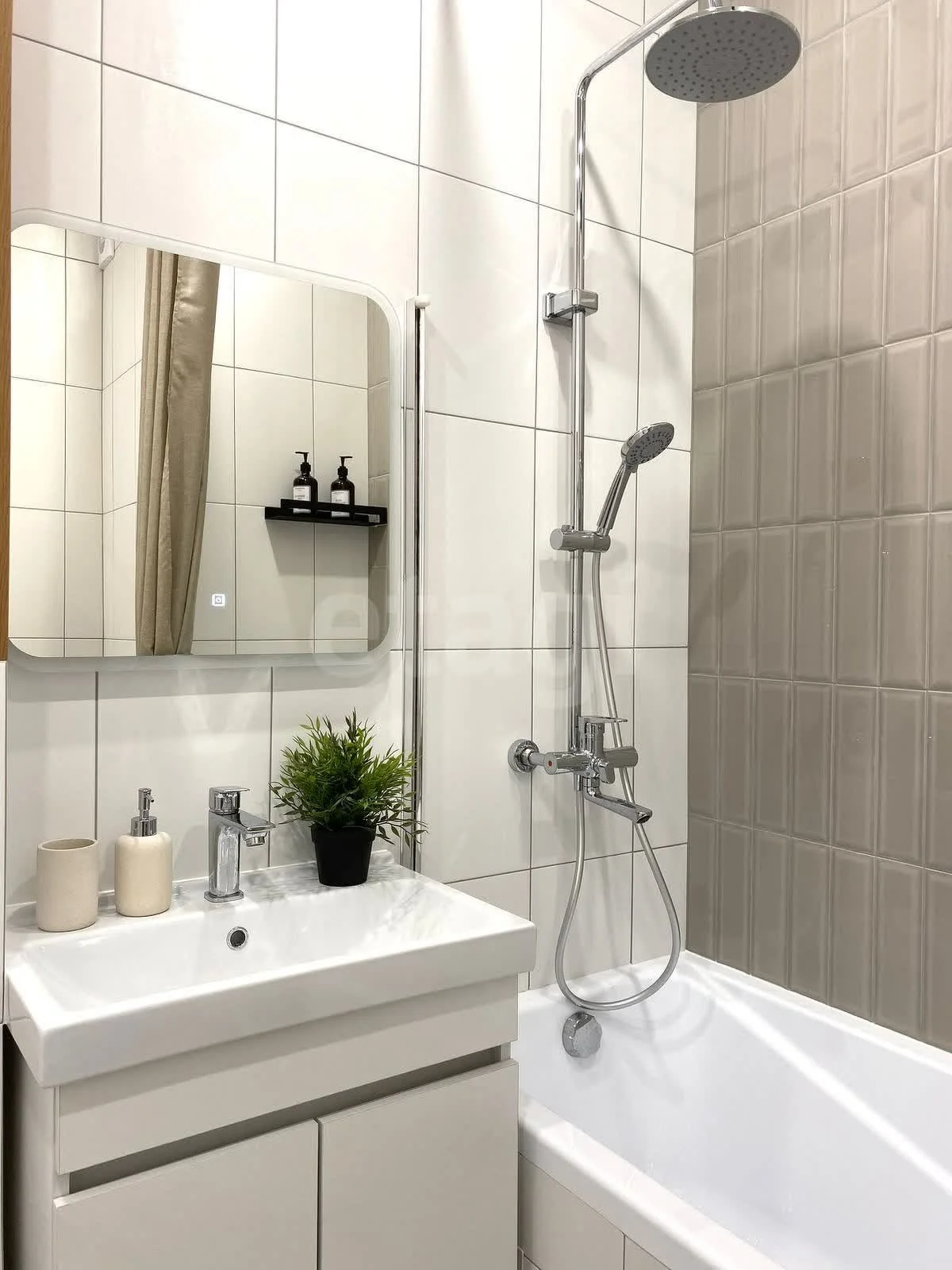 2-к квартира, 59.8м² (улица Ивана Беличенко, 87) - миниатюра 6
