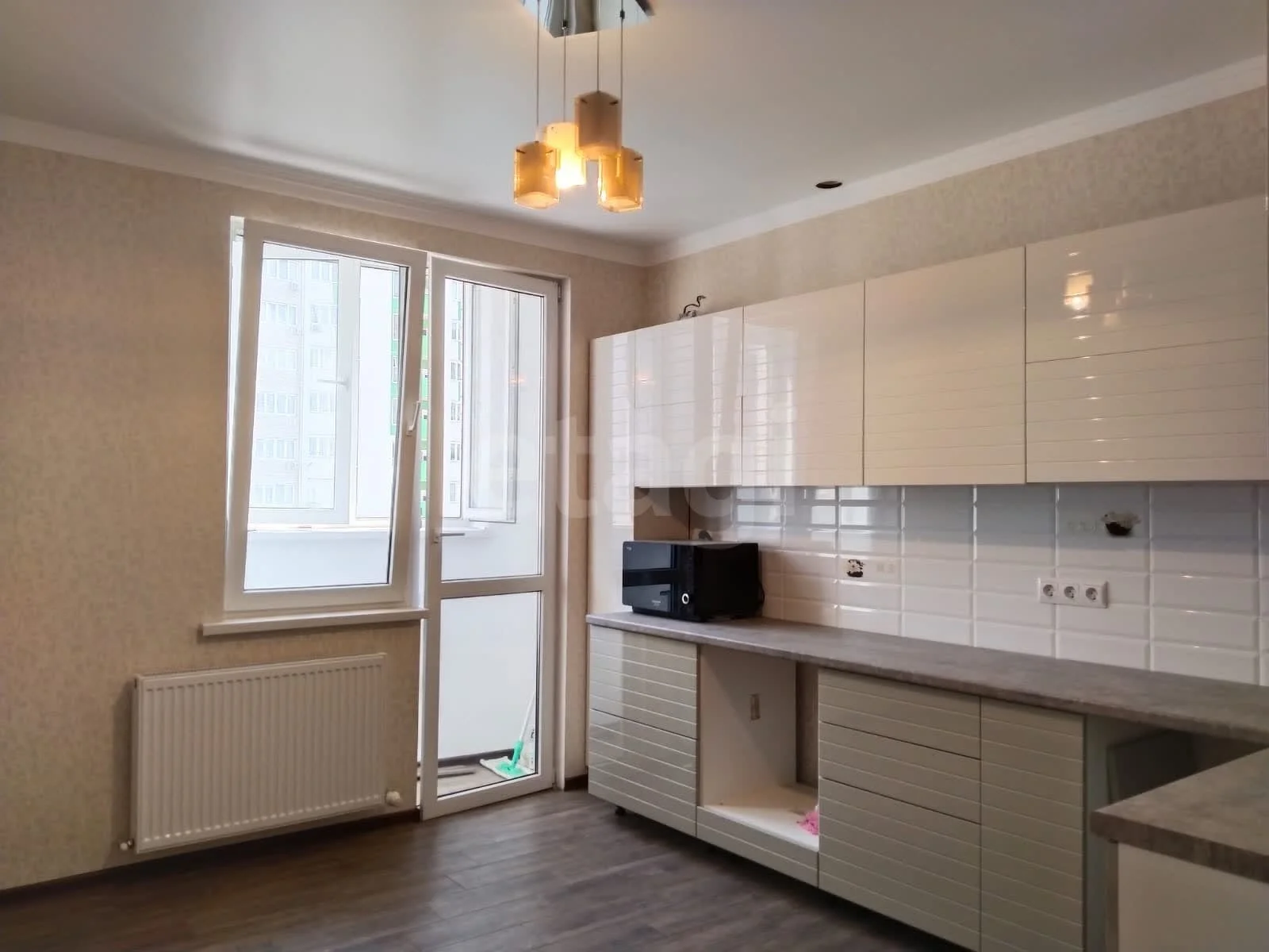 3-к квартира, 92м² (Восточно-Кругликовская улица, 42/3к2) - изображение 1