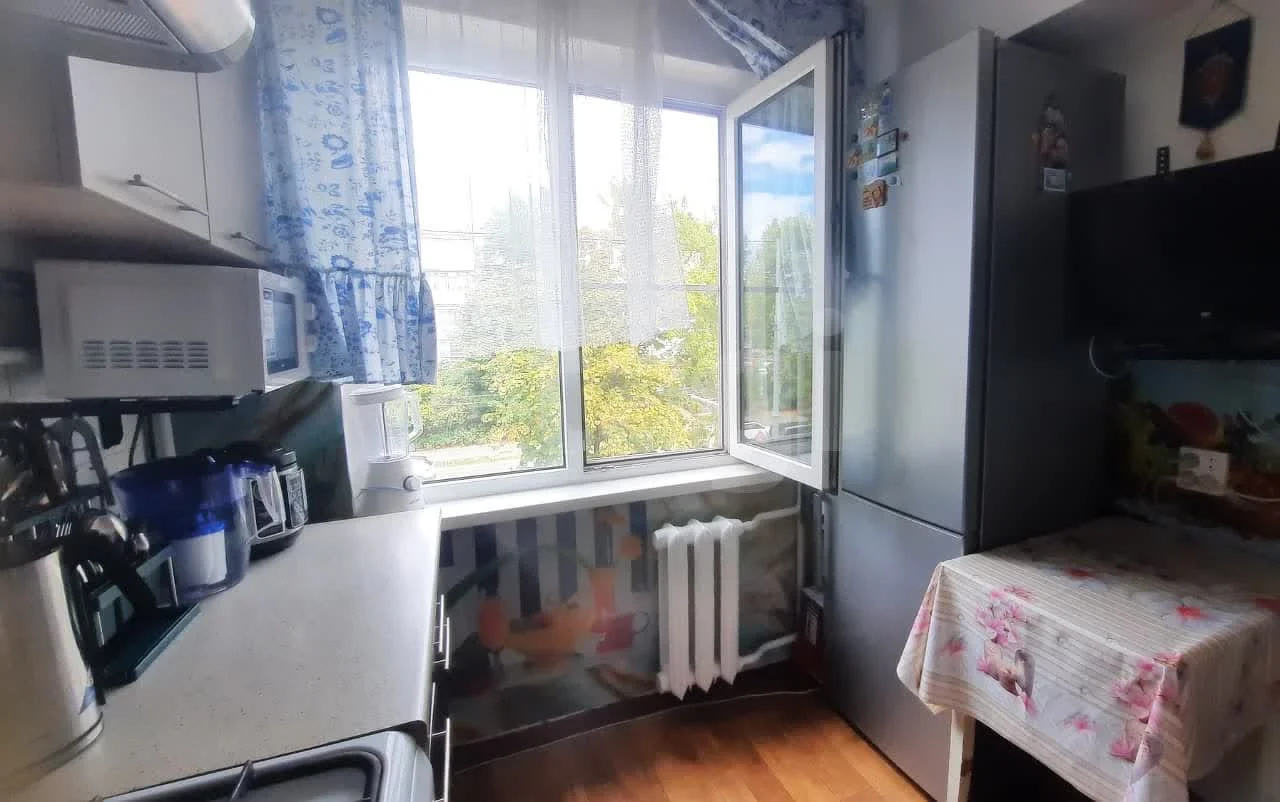2-к квартира, 40.1м² (улица Атарбекова, 24) - миниатюра 3