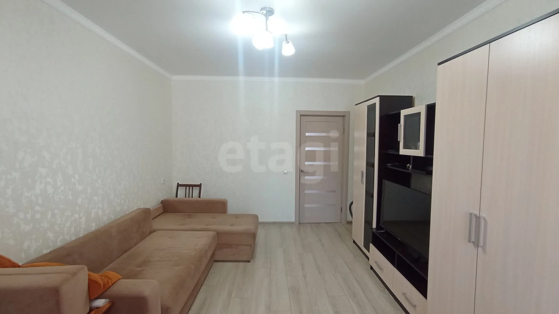 3-к квартира, 80.9м² (улица имени Валерия Гассия, 4/2) - миниатюра 2