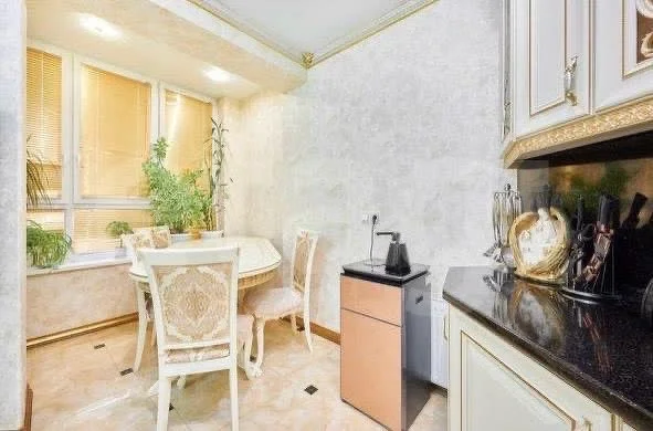 2-к квартира, 85.8м² (улица Леонида Лаврова, 4) - миниатюра 18