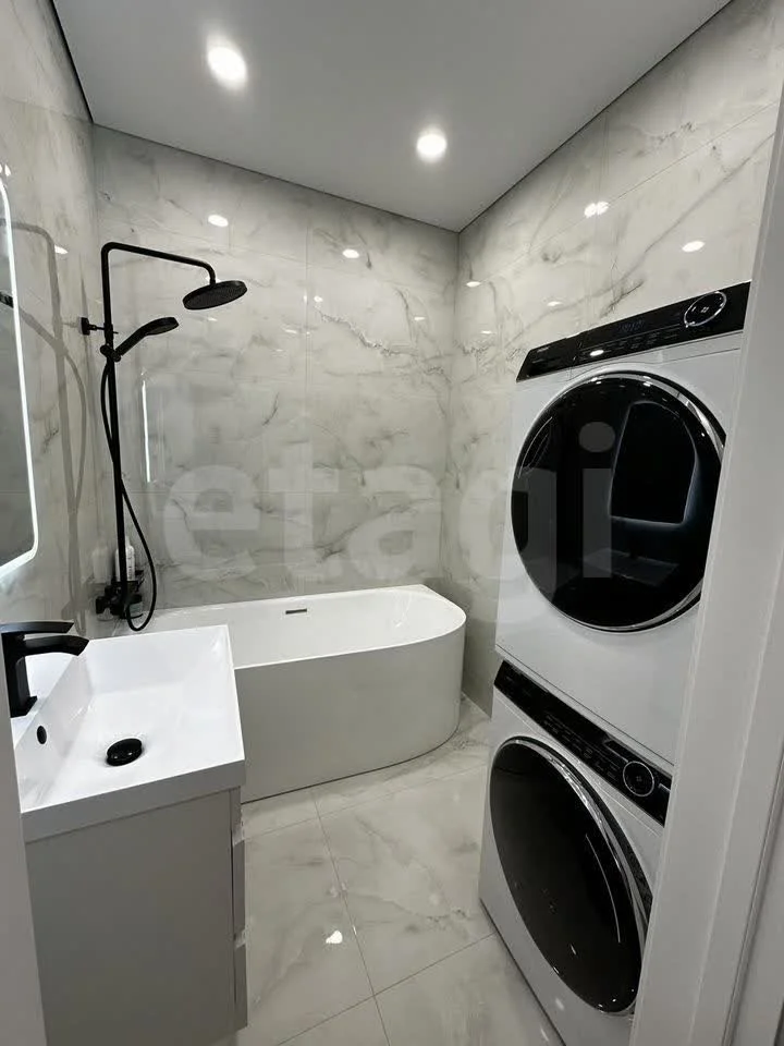 2-к квартира, 65.2м² (Стахановская улица, 1/5к1) - изображение 1