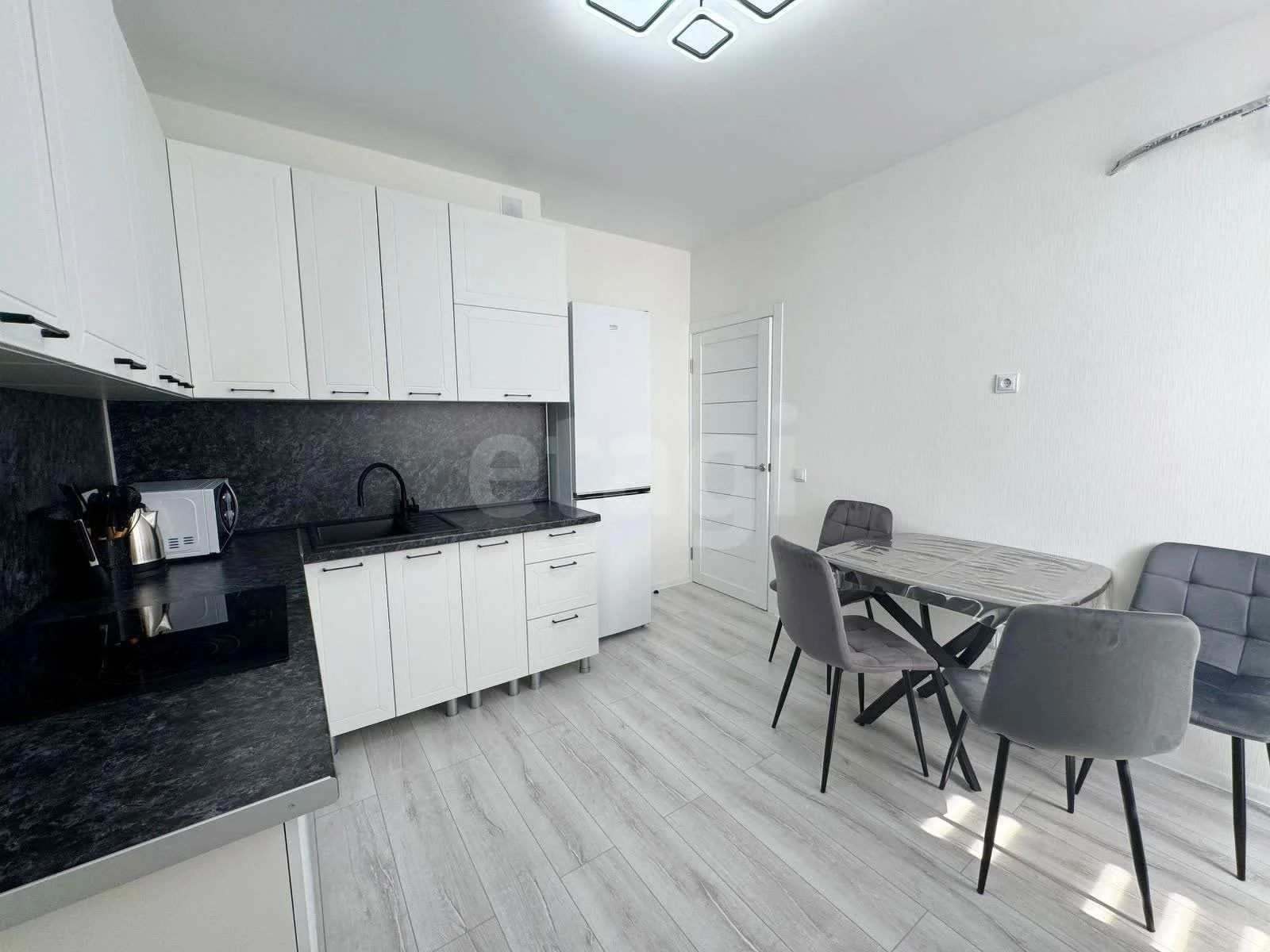 2-к квартира, 50.7м² (Скандинавская улица, 1к5) - миниатюра 2