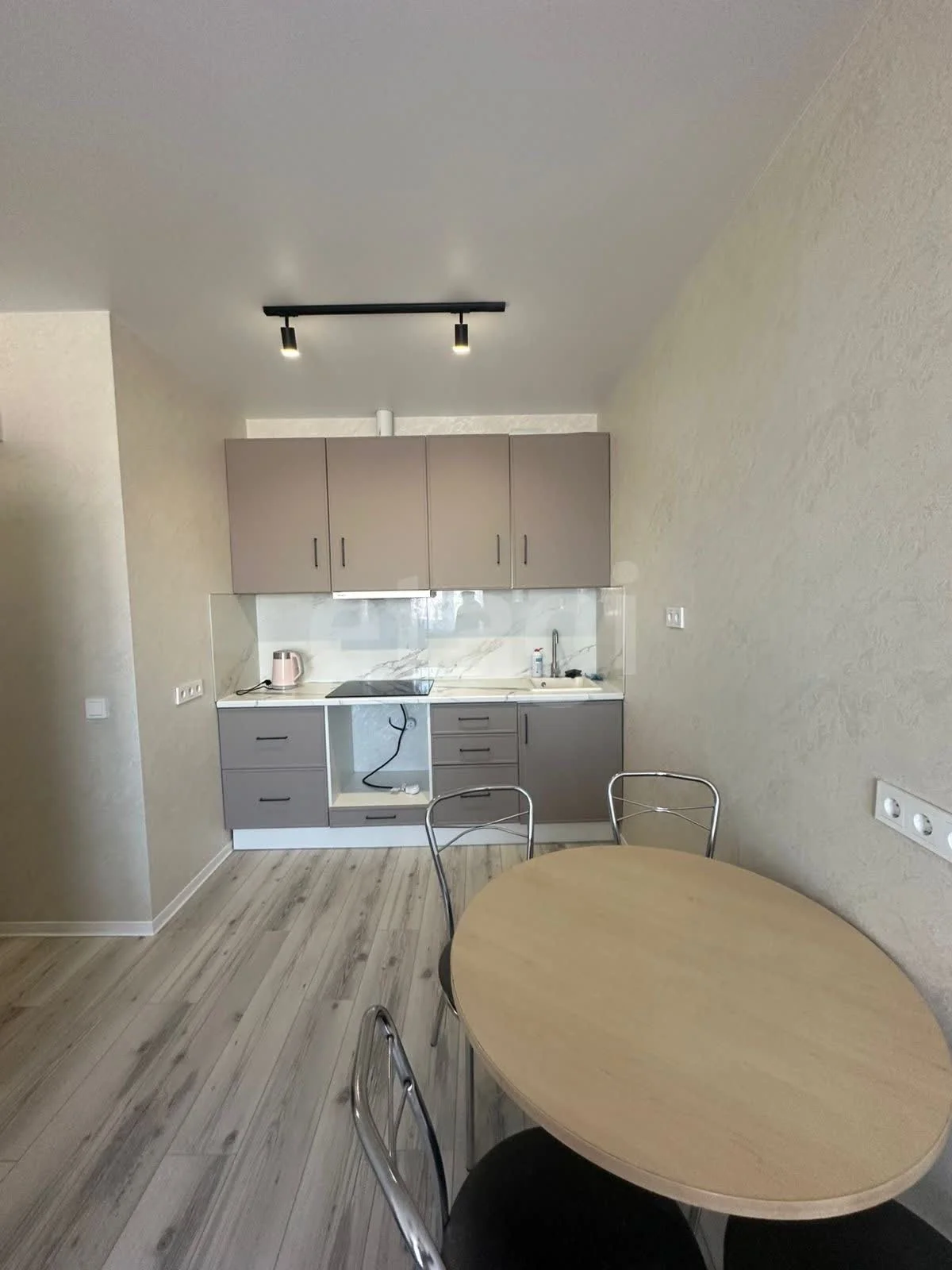 2-к квартира, 50м² (Домбайская улица, 55) - миниатюра 4