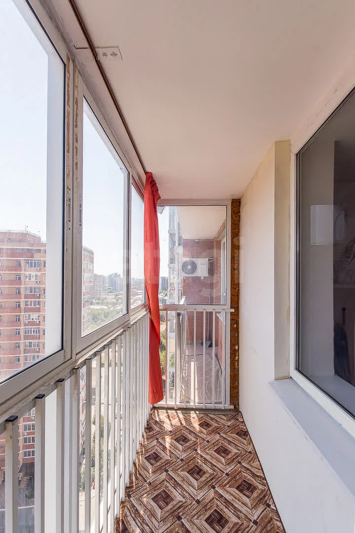 3-к квартира, 78м² (улица имени Дзержинского, 54/10) - миниатюра 35