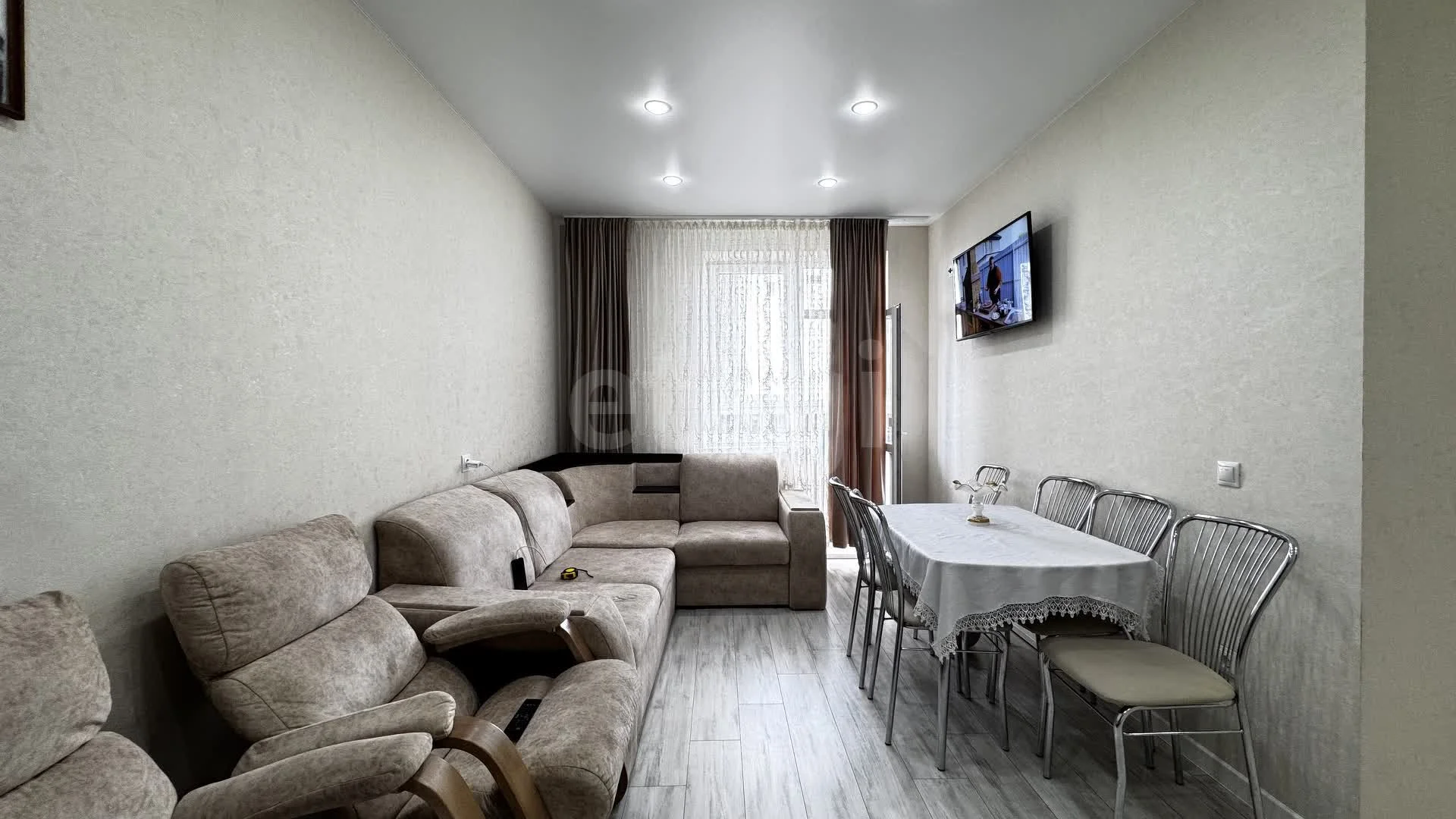2-к квартира, 55м² (улица Лётчика Позднякова, 2к14) - миниатюра 5
