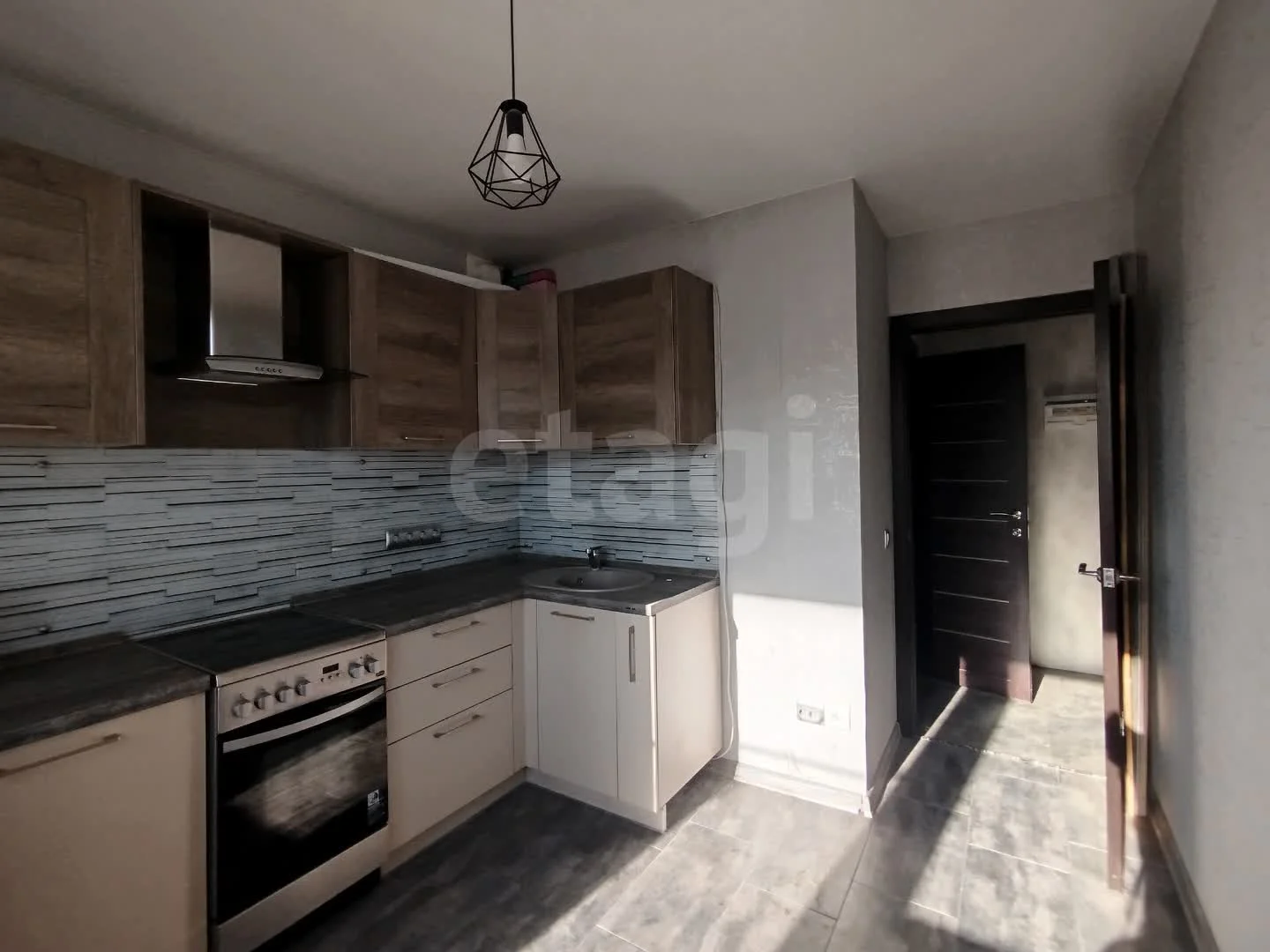 2-к квартира, 42.8м² (улица имени А.Н. Лодыгина, 3) - миниатюра 6