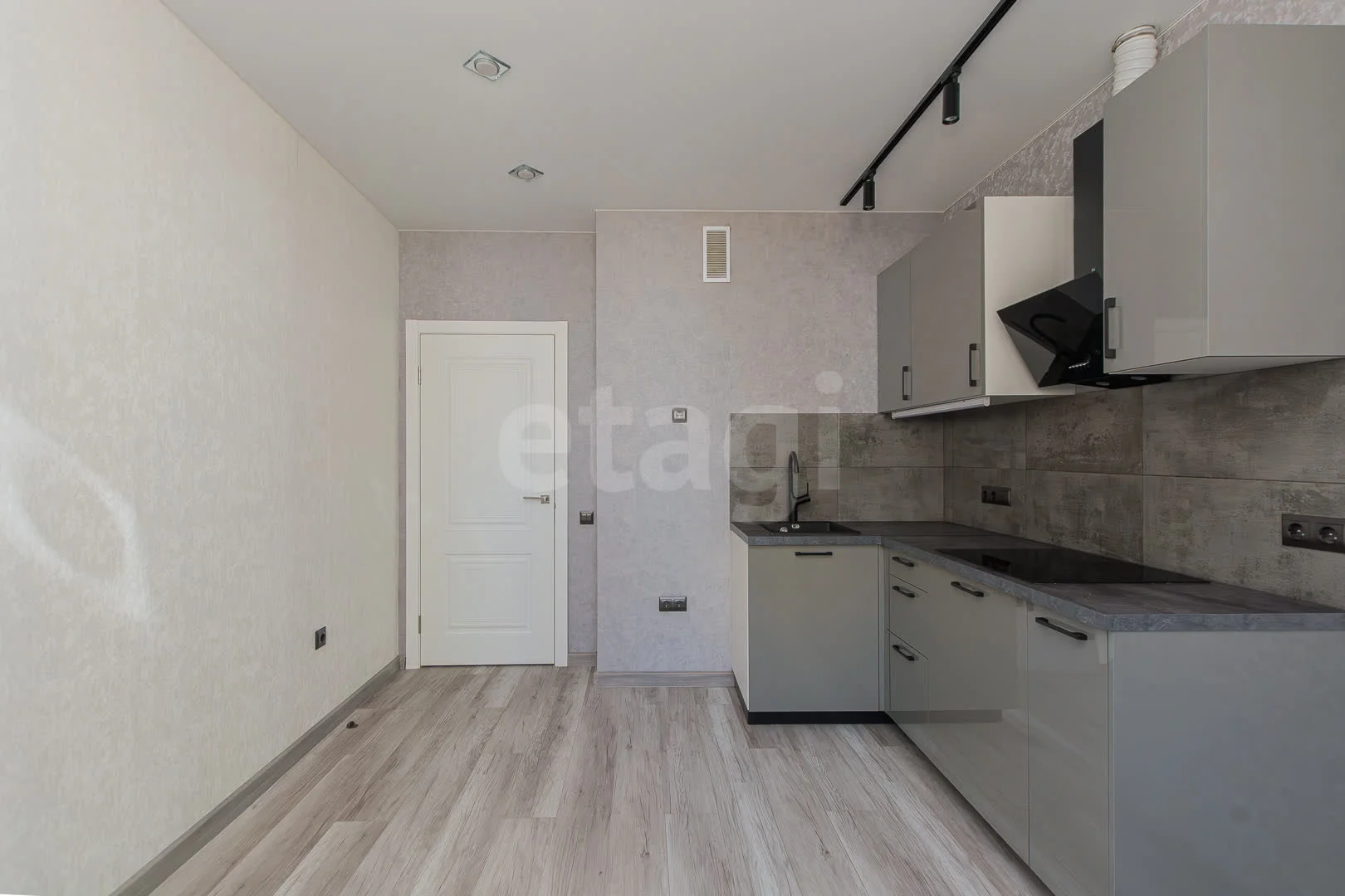 1-к квартира, 38м² (улица имени Героя Георгия Бочарникова, 12/1) - миниатюра 16