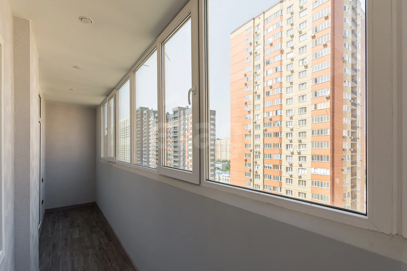 1-к квартира, 38м² (улица имени Героя Георгия Бочарникова, 12/1) - миниатюра 4