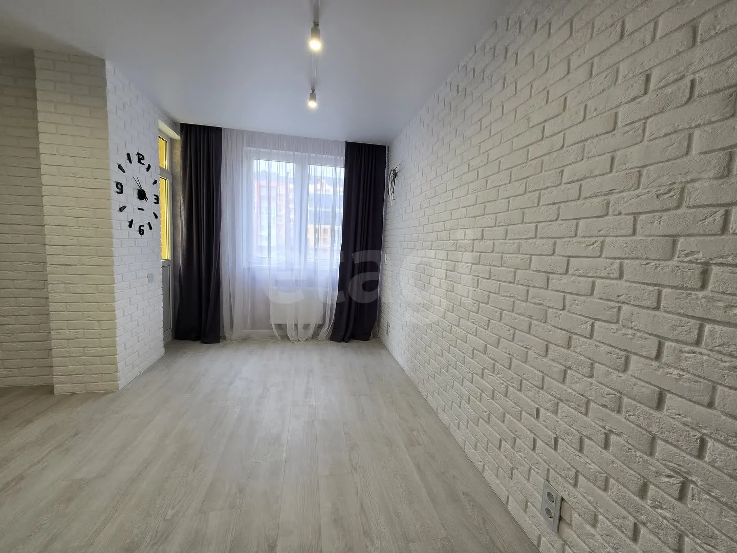 Студия, 23.2м² (Античная улица, 4) - миниатюра 2