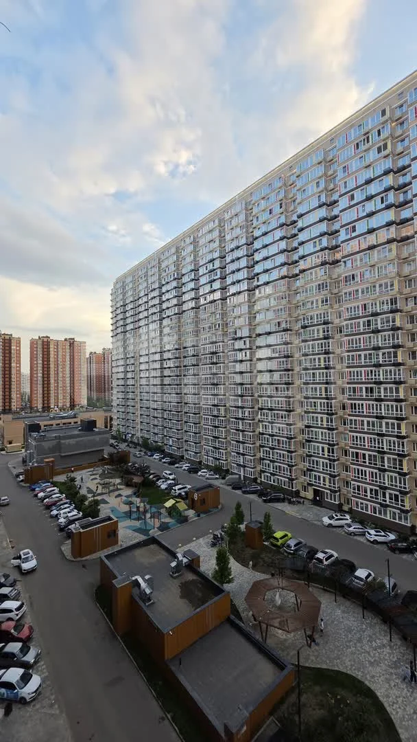 2-к квартира, 63.8м² (улица имени Героя Георгия Бочарникова, 4к2) - миниатюра 3