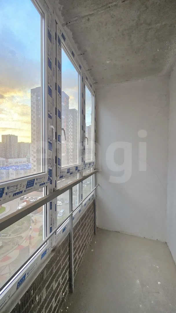2-к квартира, 63.8м² (улица имени Героя Георгия Бочарникова, 4к2) - миниатюра 4
