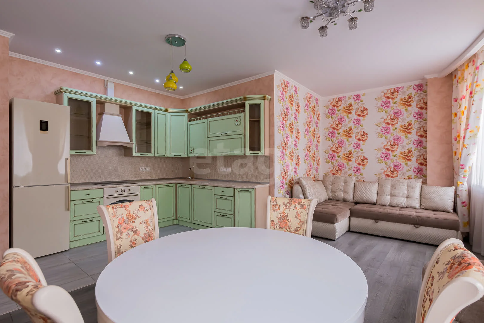 2-к квартира, 100м² (улица имени Дзержинского, 59) - изображение 1