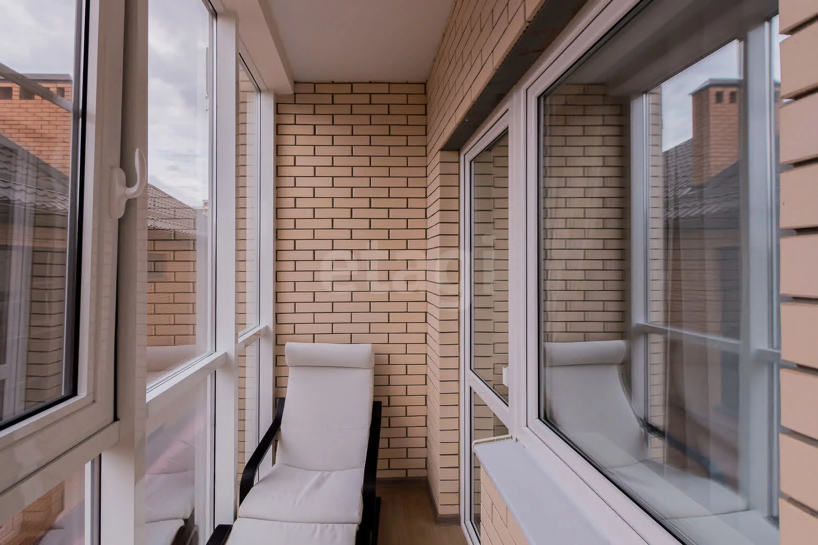 2-к квартира, 100м² (улица имени Дзержинского, 59) - миниатюра 32