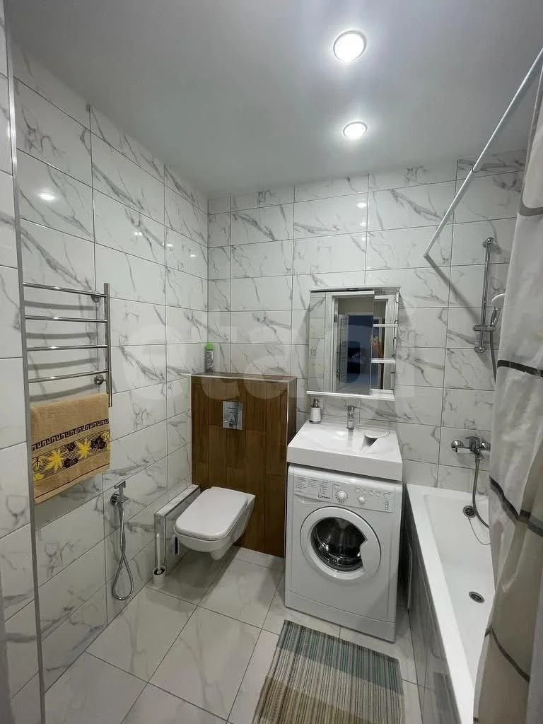 2-к квартира, 58м² (улица имени Героя Николая Шевелёва, 7) - миниатюра 8