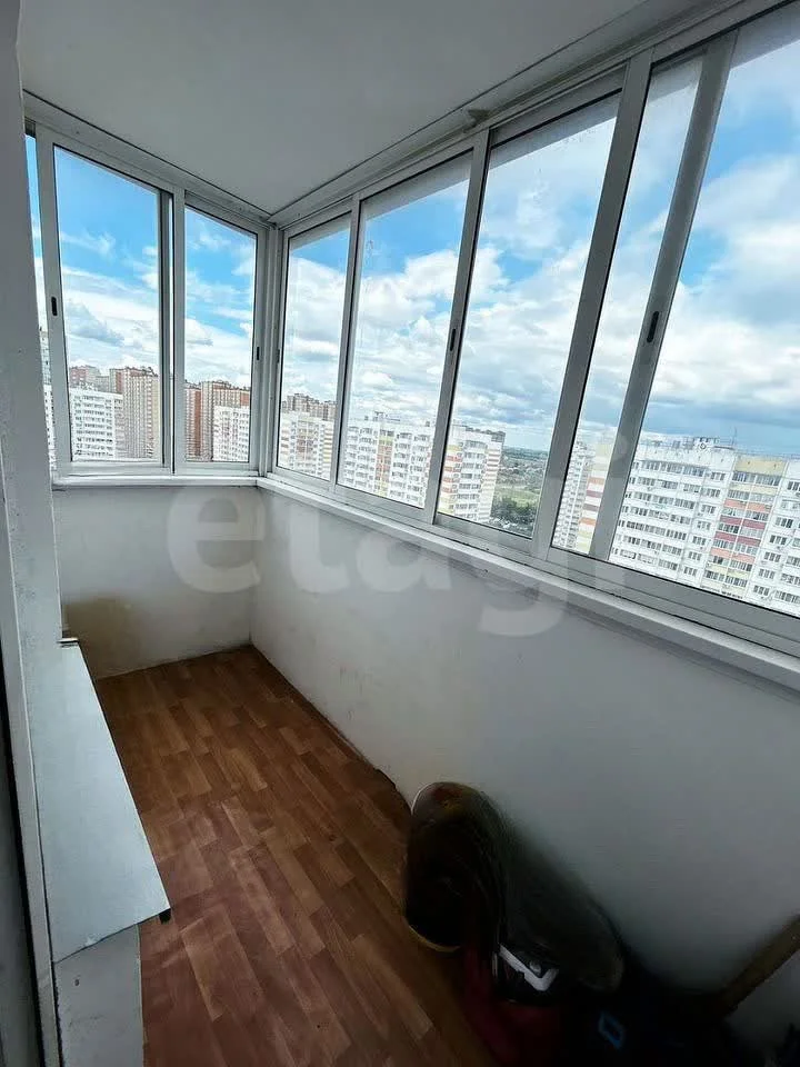 2-к квартира, 61м² (Черкасская улица, 137) - миниатюра 4