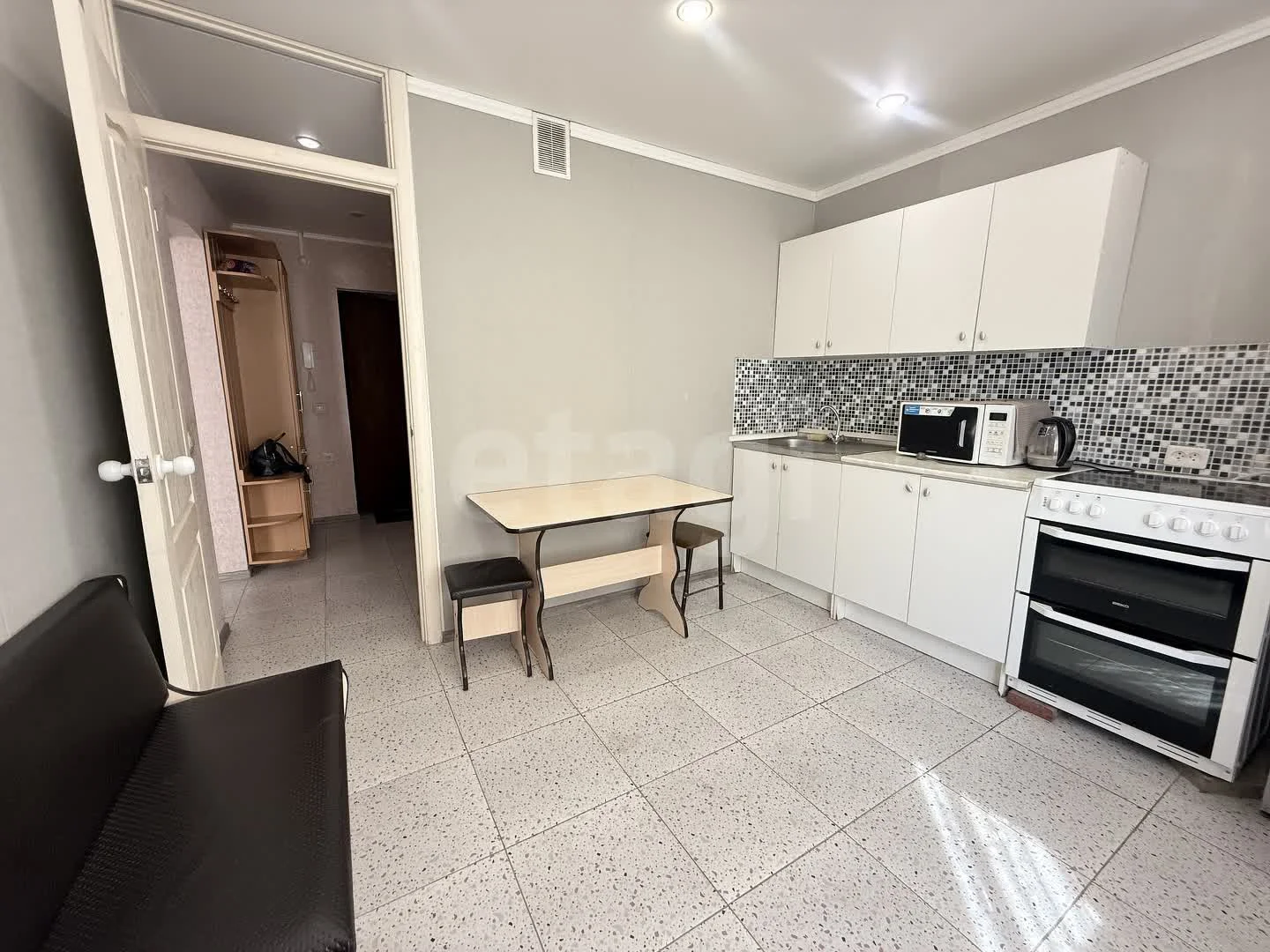 1-к квартира, 37.5м² (улица Героев-Разведчиков, 21/2) - миниатюра 2