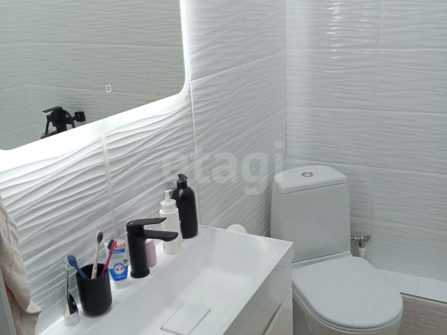 3-к квартира, 58.9м² (улица имени Героя Георгия Бочарникова, 4к1) - миниатюра 10
