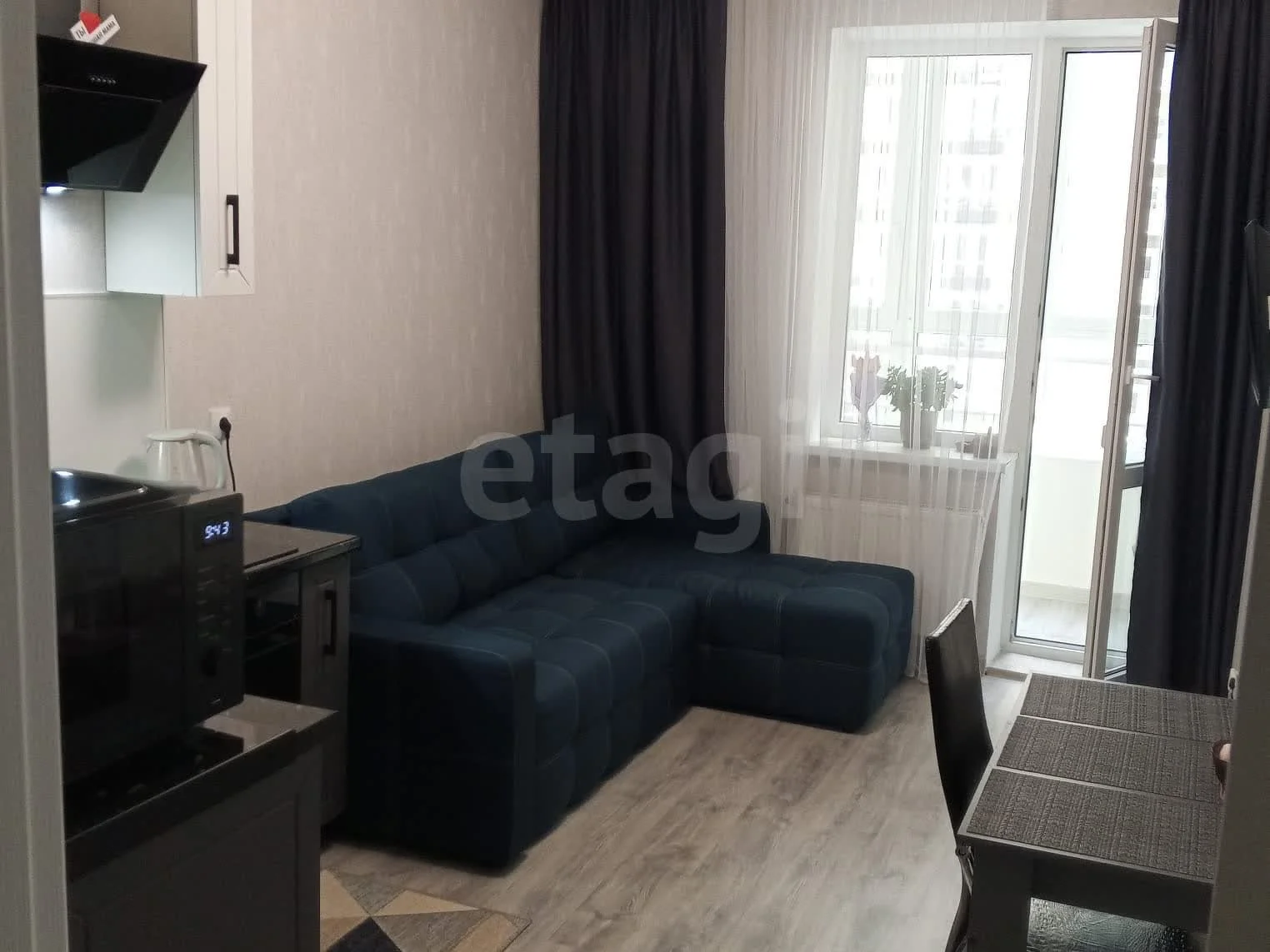 3-к квартира, 58.9м² (улица имени Героя Георгия Бочарникова, 4к1) - миниатюра 2