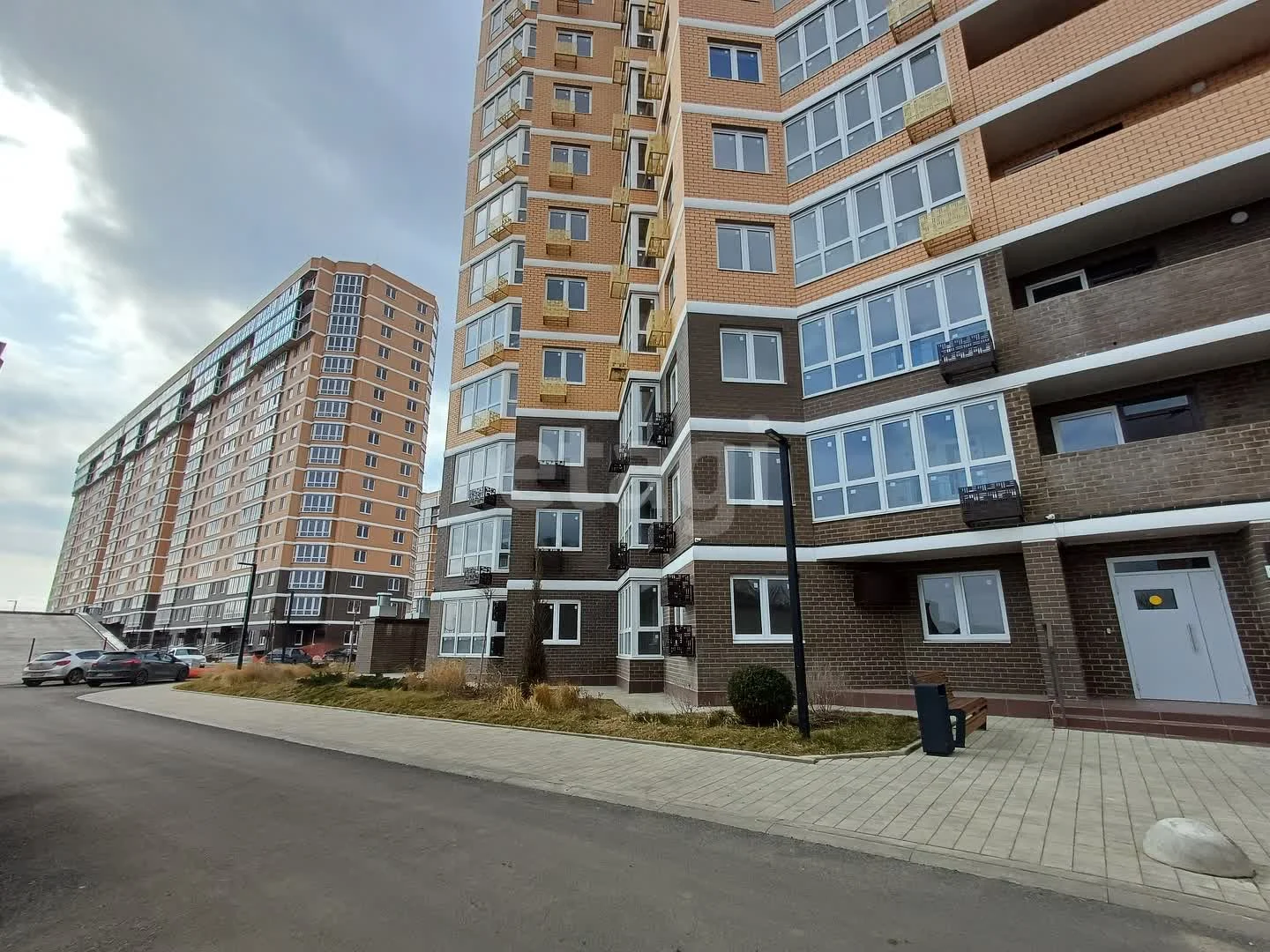2-к квартира, 71м² (улица Ветеранов, 85) - миниатюра 2