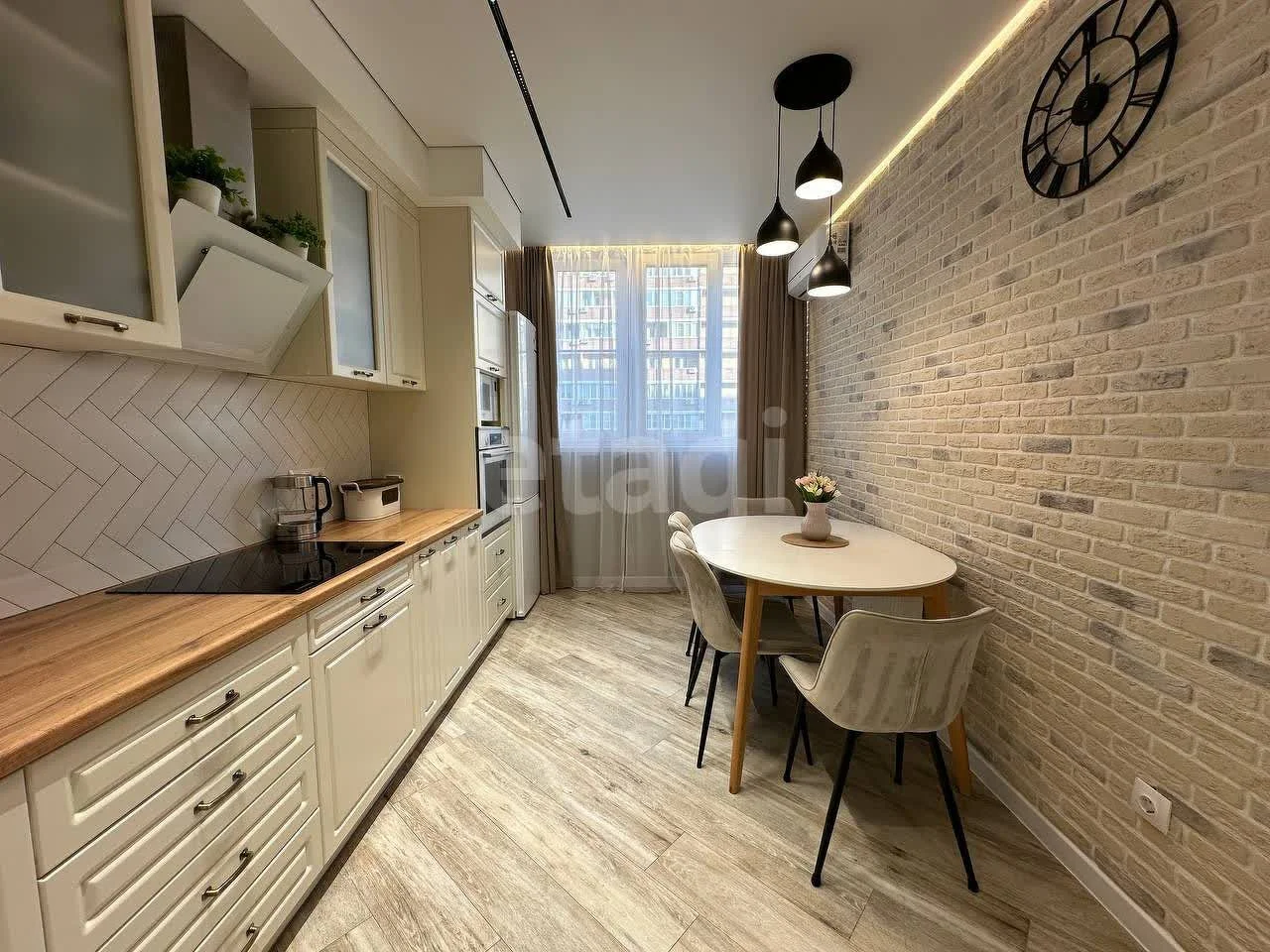 2-к квартира, 48.1м² (улица Евгении Жигуленко, 3) - миниатюра 3