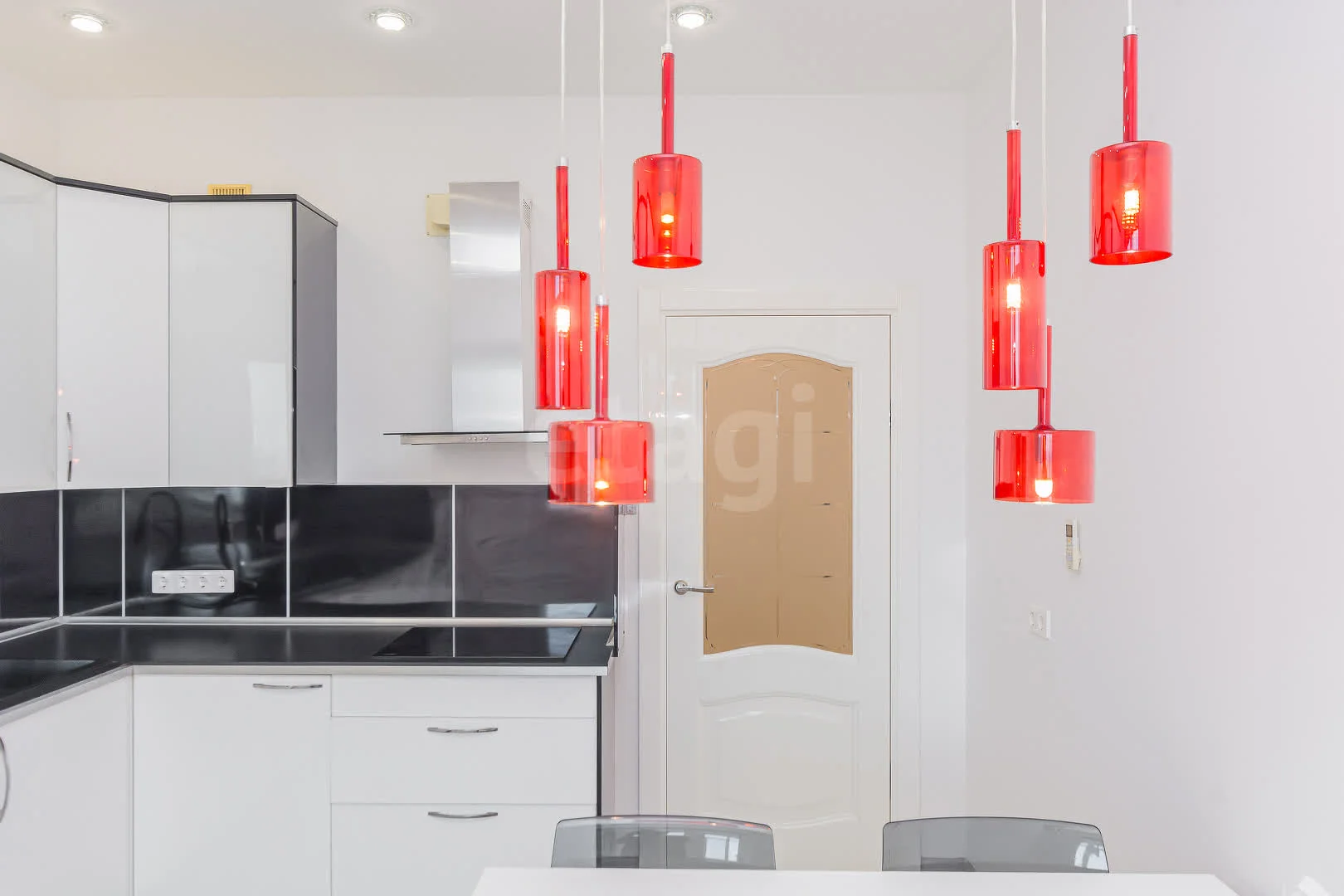 2-к квартира, 92.5м² (Красноармейская улица, 100) - миниатюра 11