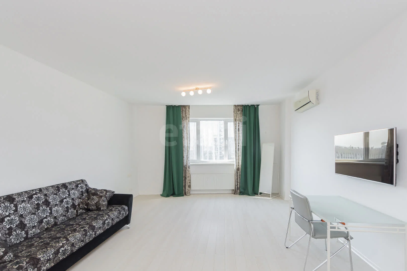 2-к квартира, 92.5м² (Красноармейская улица, 100) - миниатюра 4