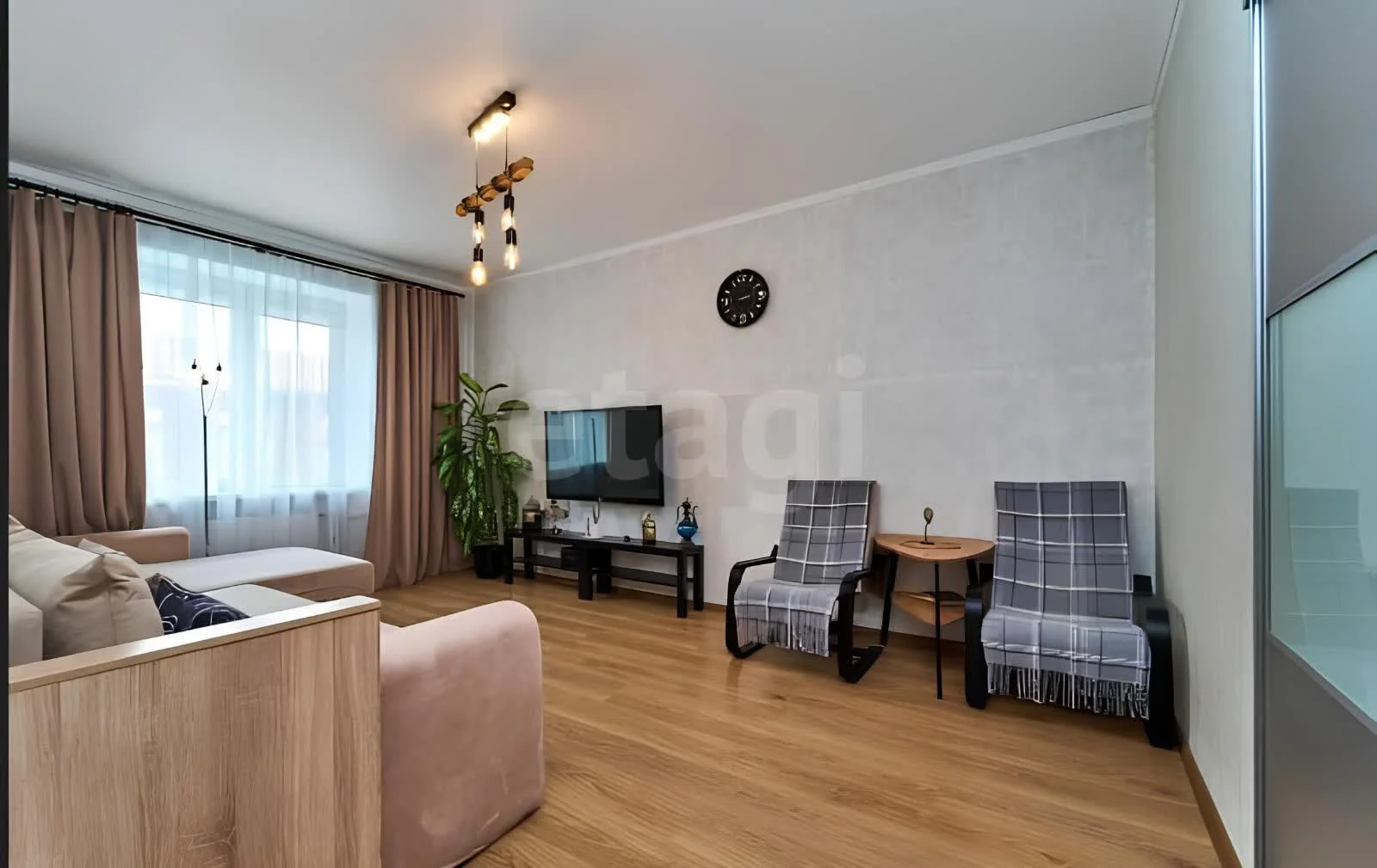 2-к квартира, 58.4м² (улица Мира, 49) - миниатюра 2