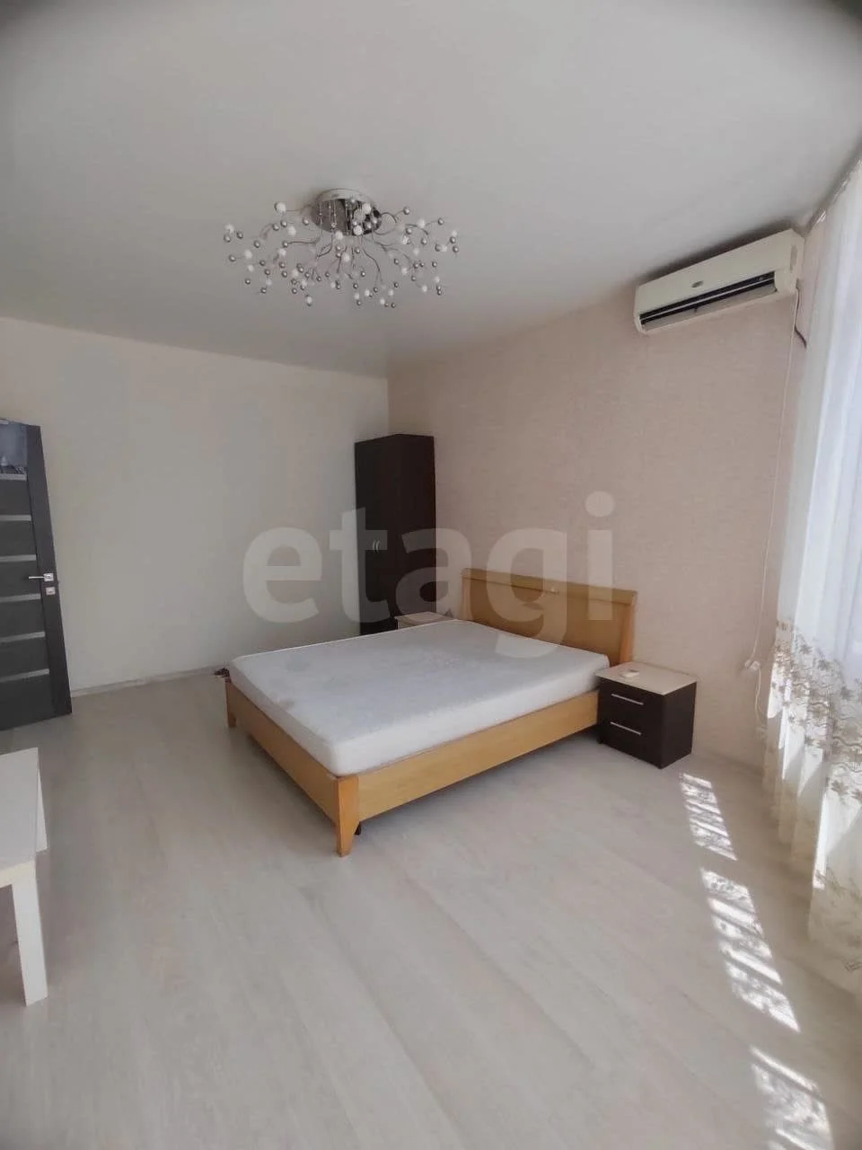 2-к квартира, 54.8м² (улица Ратной Славы, 38) - миниатюра 3