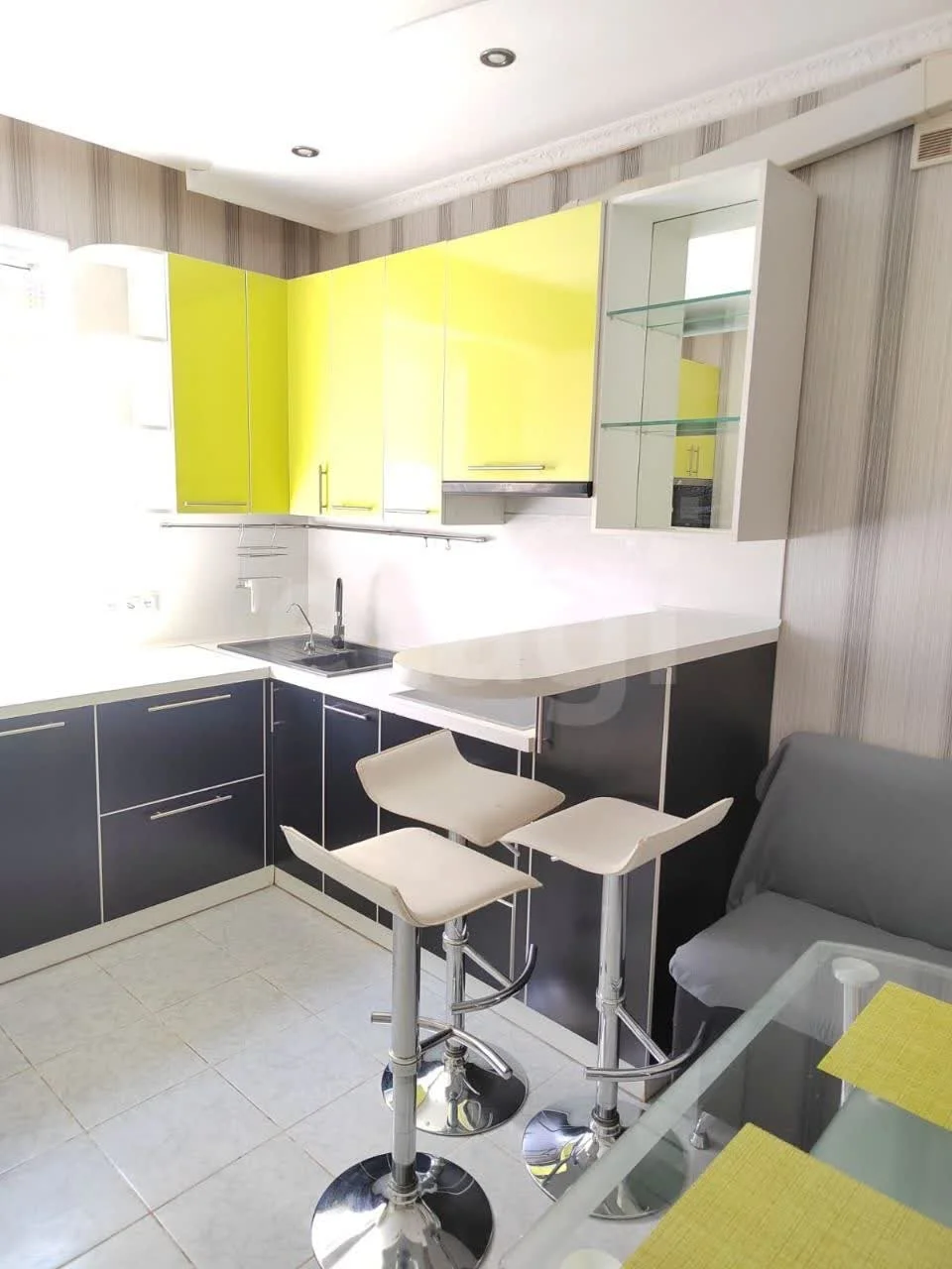 2-к квартира, 54.8м² (улица Ратной Славы, 38) - миниатюра 6