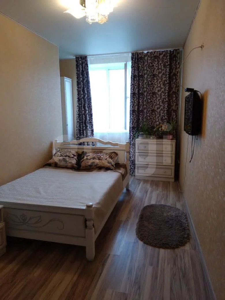 2-к квартира, 51.5м² (улица Генерала Петрова, 35) - миниатюра 4