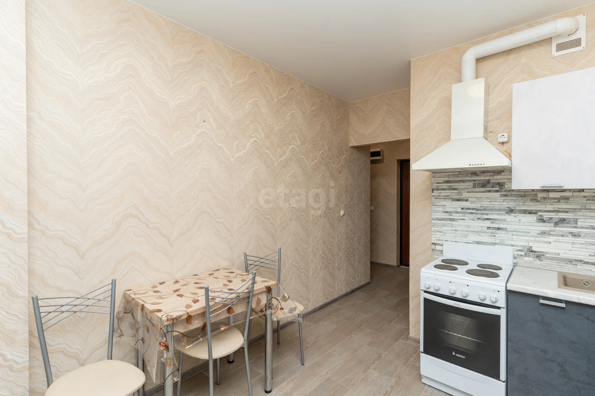 1-к квартира, 36.5м² (улица имени В.М. Комарова, 21б) - миниатюра 3