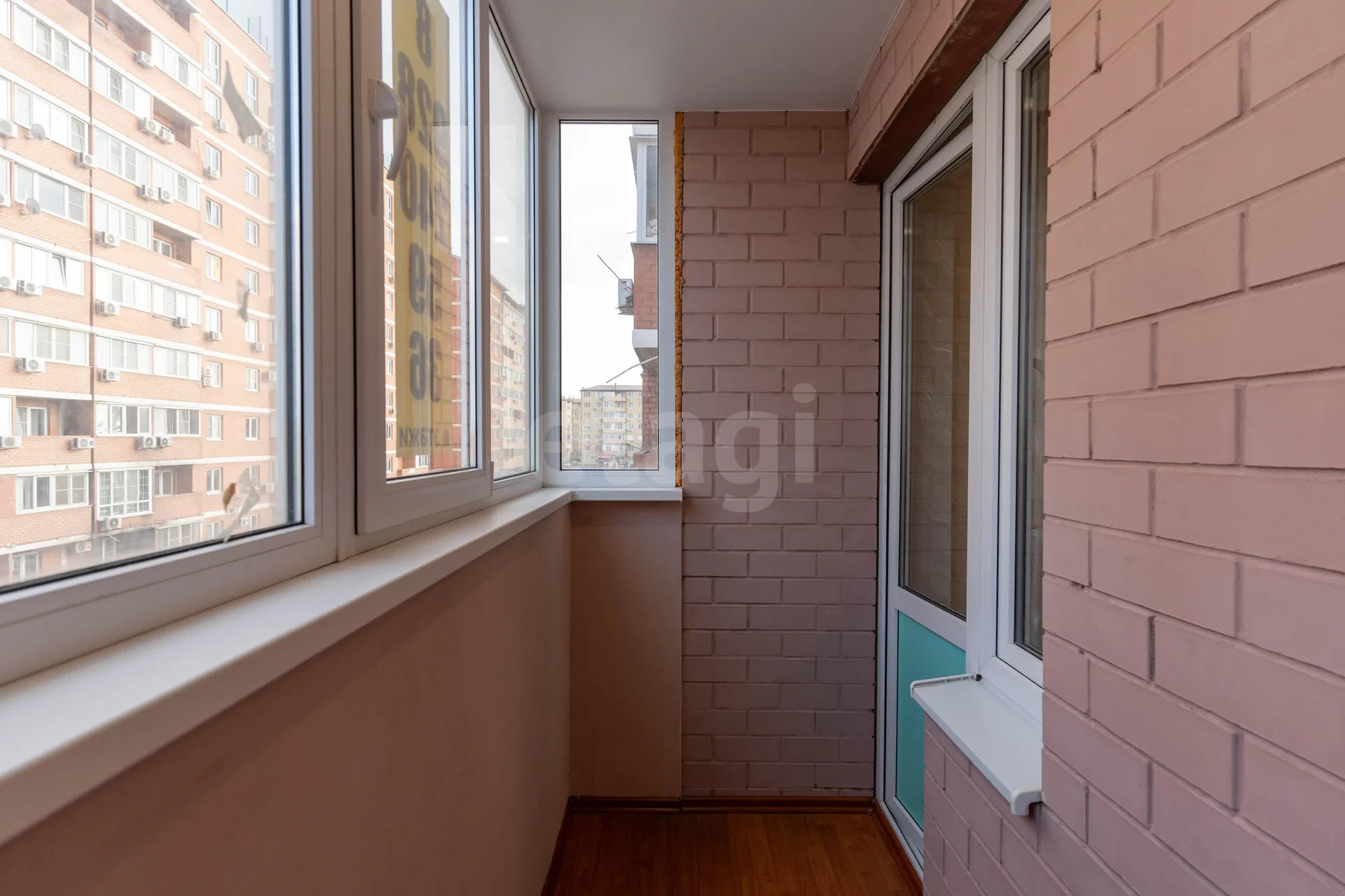 1-к квартира, 36.5м² (улица имени В.М. Комарова, 21б) - миниатюра 7