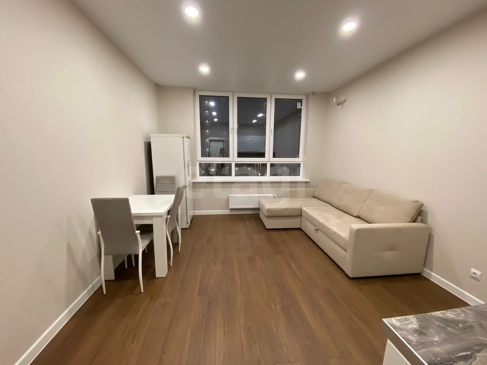 Студия, 23м² (улица Ивана Беличенко, 92к3) - миниатюра 2