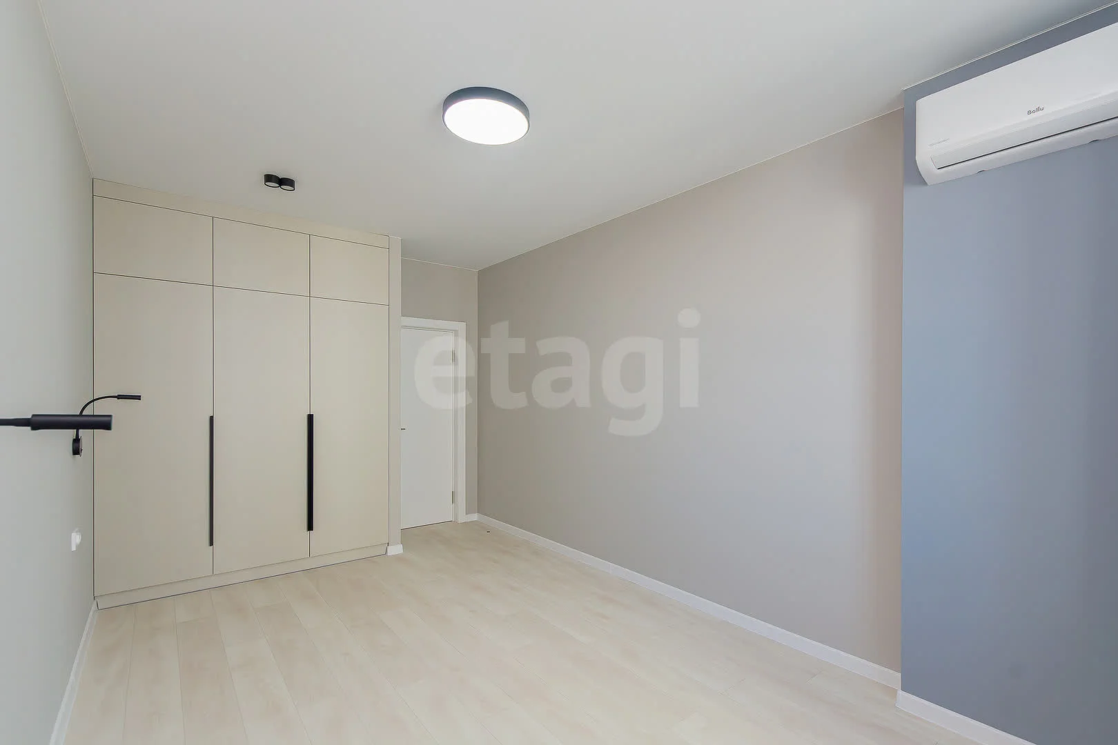 2-к квартира, 55.9м² (улица имени Героя Георгия Бочарникова, 4к2) - миниатюра 8