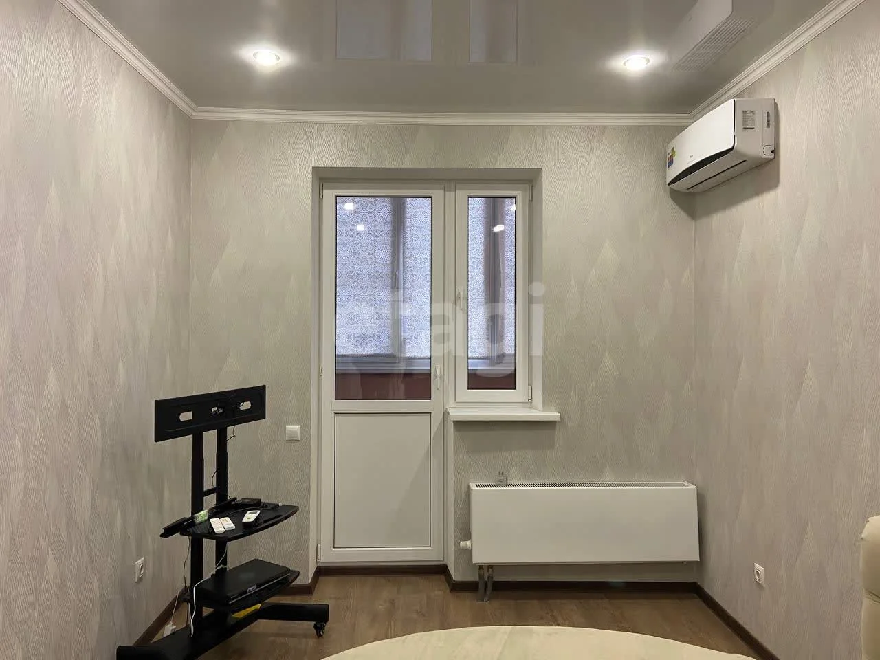 2-к квартира, 55.9м² (улица имени В.М. Комарова, 106бк4) - миниатюра 6