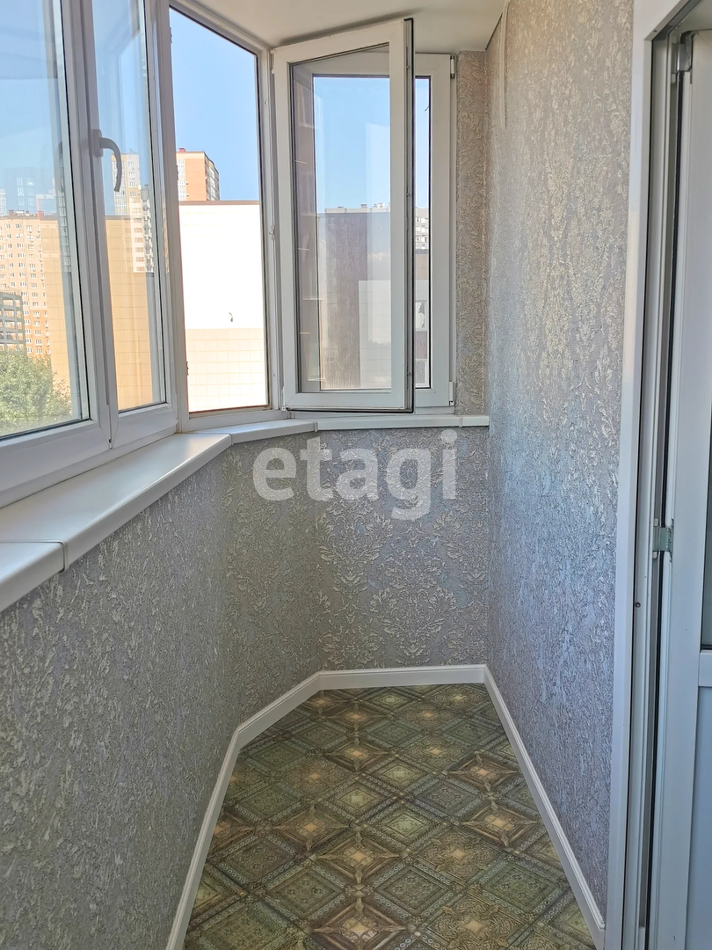 2-к квартира, 56.3м² (улица имени Героя Николая Шевелёва, 5) - миниатюра 9