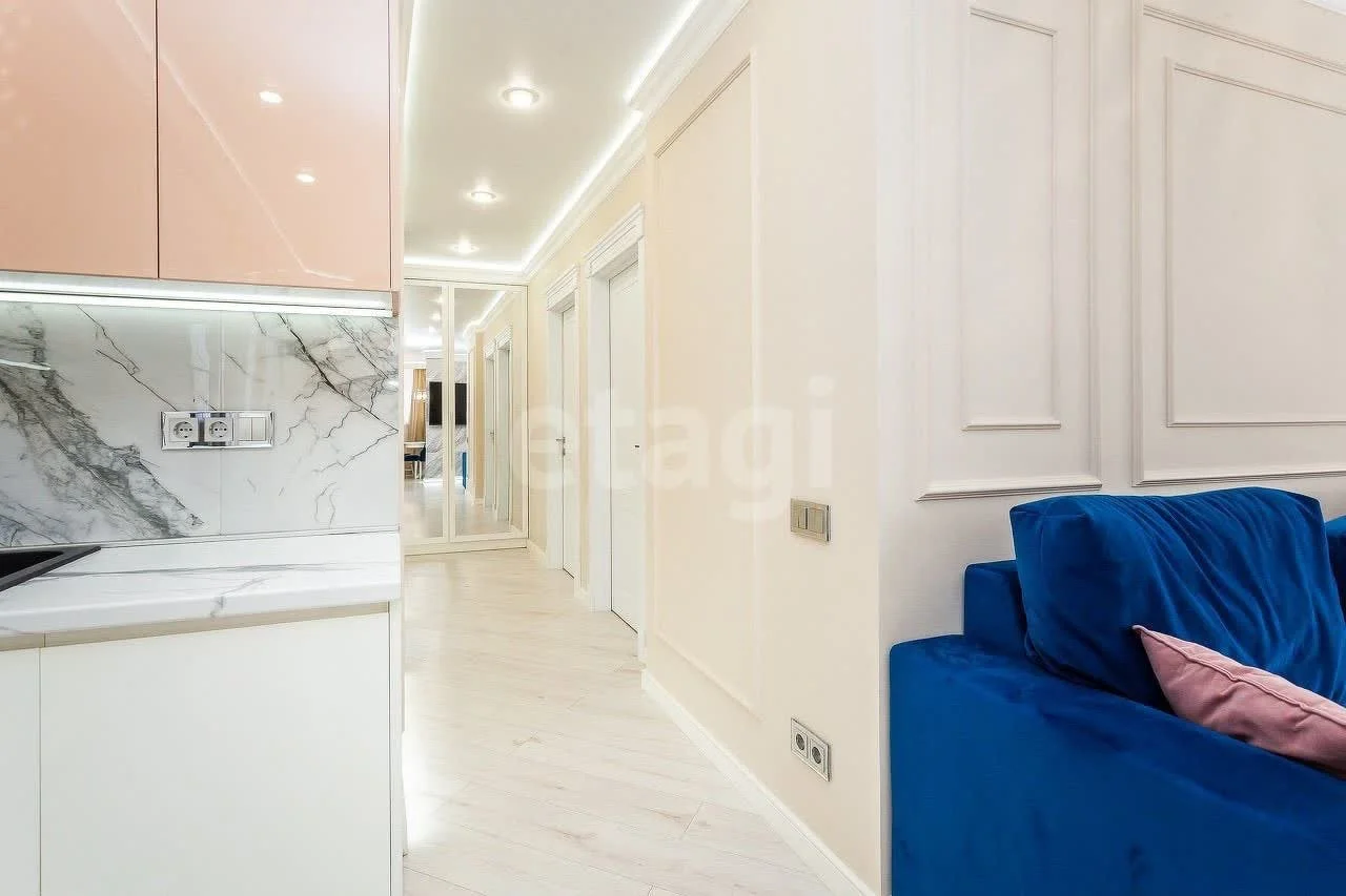 3-к квартира, 75м² (улица Цезаря Куникова, 24к2) - миниатюра 11