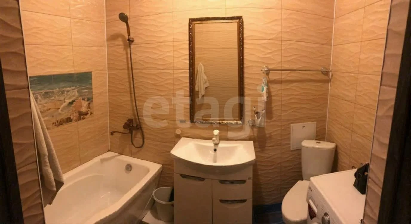2-к квартира, 52м² (улица имени Сергея Есенина, 151) - миниатюра 6