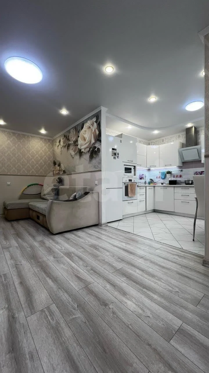 2-к квартира, 60.4м² (улица Цезаря Куникова, 35) - миниатюра 22