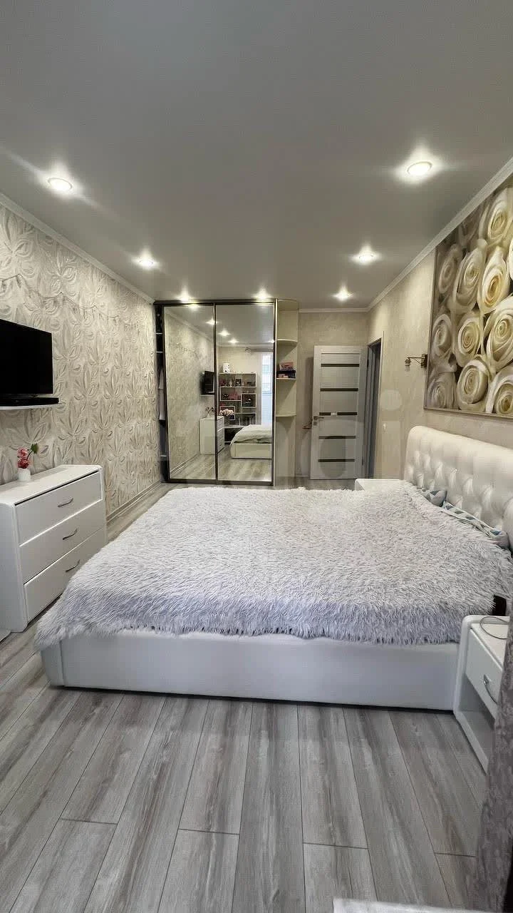 2-к квартира, 60.4м² (улица Цезаря Куникова, 35) - миниатюра 26