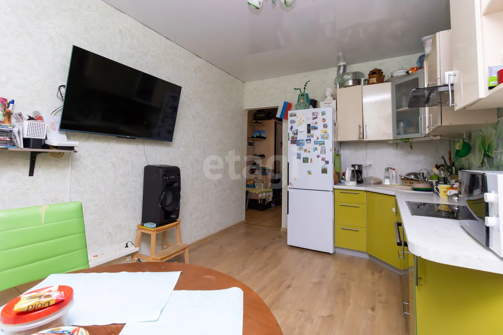 2-к квартира, 64.9м² (улица имени Сергея Есенина, 110/2) - миниатюра 3
