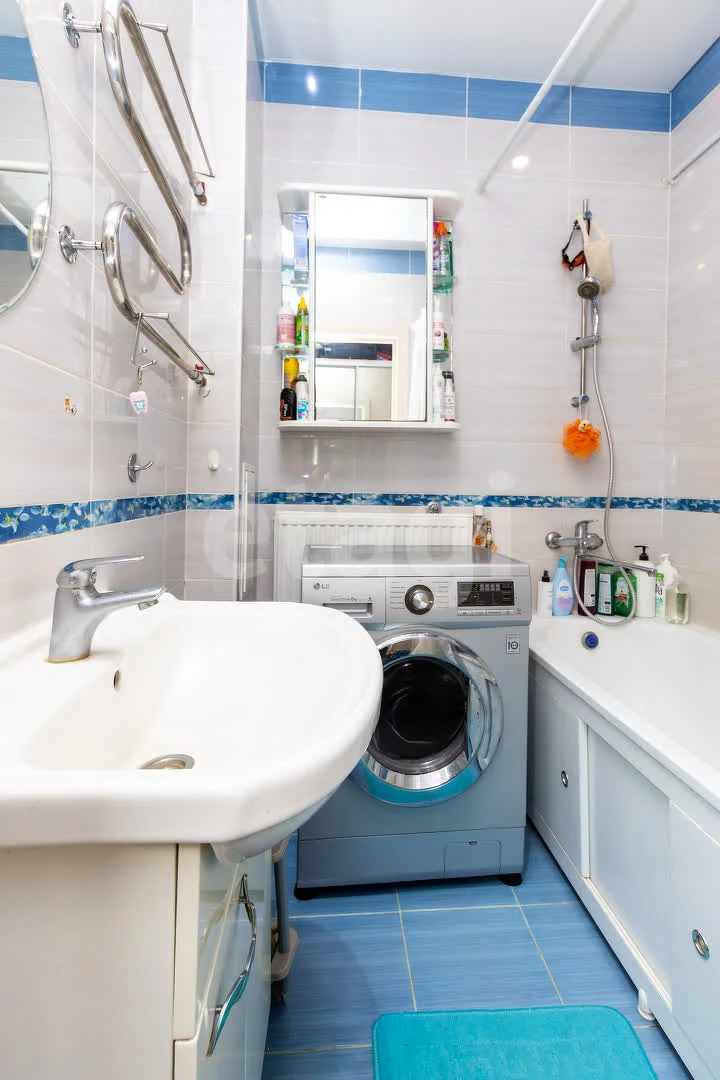2-к квартира, 64.9м² (улица имени Сергея Есенина, 110/2) - миниатюра 7