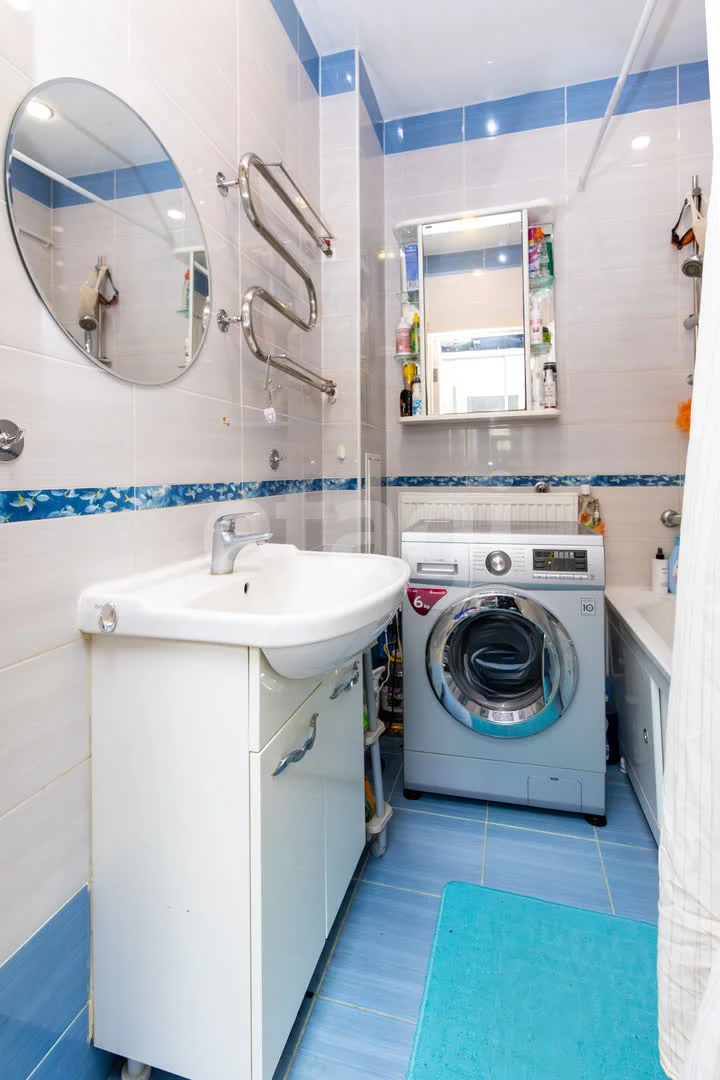 2-к квартира, 64.9м² (улица имени Сергея Есенина, 110/2) - миниатюра 9