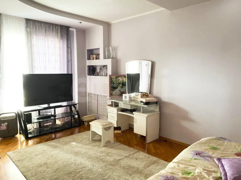 2-к квартира, 72.8м² (Ипподромная улица, 53/1) - миниатюра 2