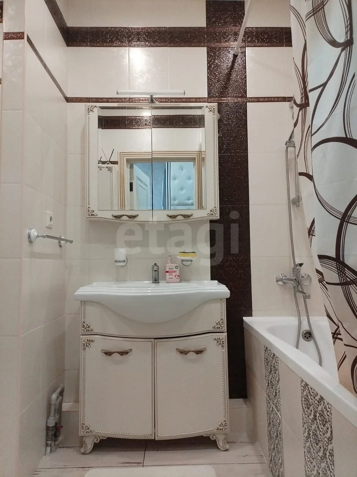 2-к квартира, 62.4м² (улица имени Героя Георгия Бочарникова, 14/1) - миниатюра 7