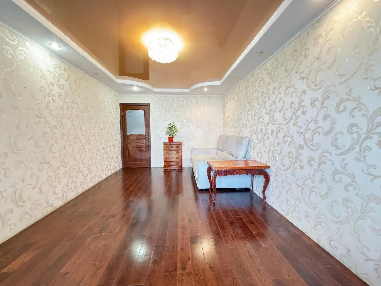 3-к квартира, 91.8м² (улица имени 40-летия Победы, 33/10) - миниатюра 2